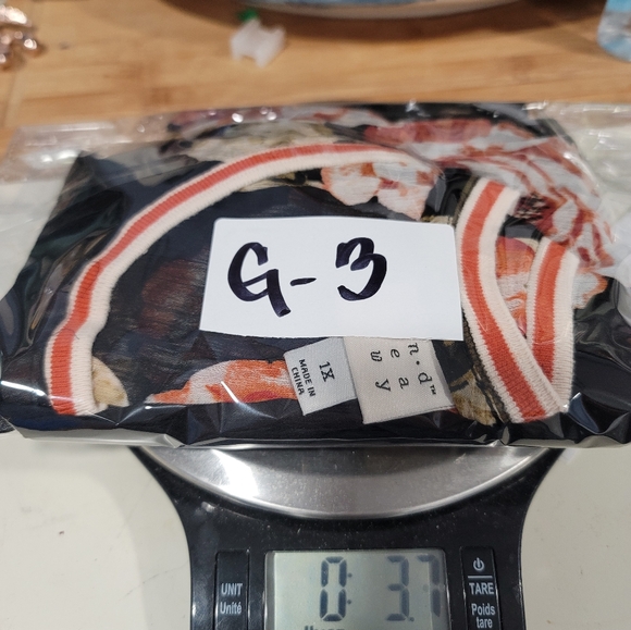 Floral Women's Black Floral Sheer Puff Sleeve Ringer Top By A New Day Sz. 1X - Picture 12 of 12